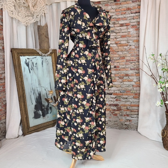 Vintage 1990's Floral Wrap Dress Witch Goddess Flowy Fall Roses 2000's - Picture 2 of 14